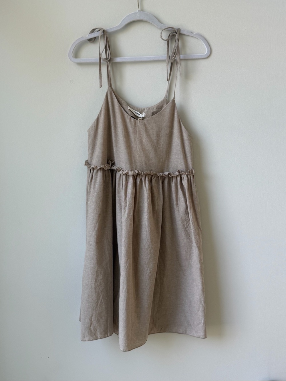 NWT Commense Size Small Cotton Linen Tie-Shoulder Mini Dress in Beige Tan Ruffle - Picture 3 of 15